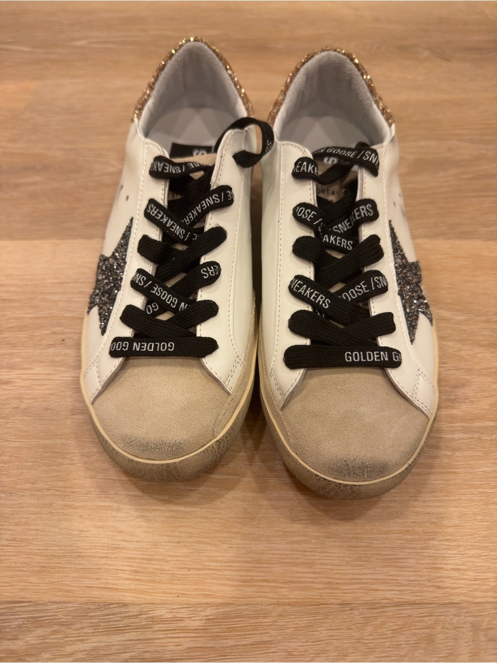 Golden Goose Super-Star Women’s Sneakers - Picture 5 of 8